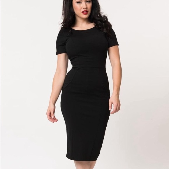 Unique Vintage Dresses & Skirts - Unique Vintage 1960s Black Short Sleeve Mod Wiggle Dress sz M (6-8)